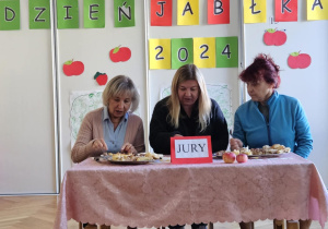 Światowy Dzień Jabłka - obrady jury