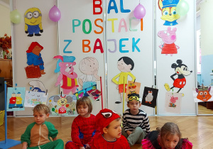 Bal Postaci z Bajek